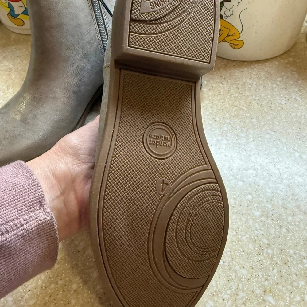 Classic Metallic Taupe Women's Ankle Boots Youth Sz 4 Shoes Brand New Slip On